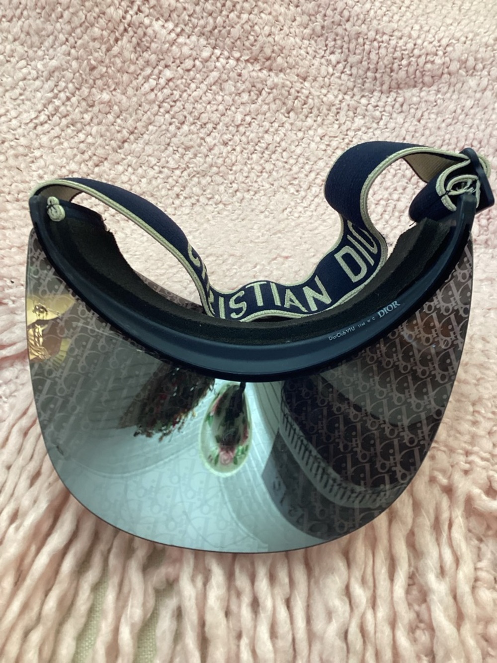 Christian Dior Monogram Visor in Metallic Silver and Navy - Picture 9 of 12